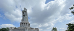 Bismarck Denkmal Hamburg Aussenansicht